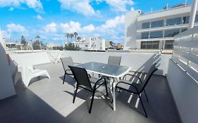 Christina Apartment